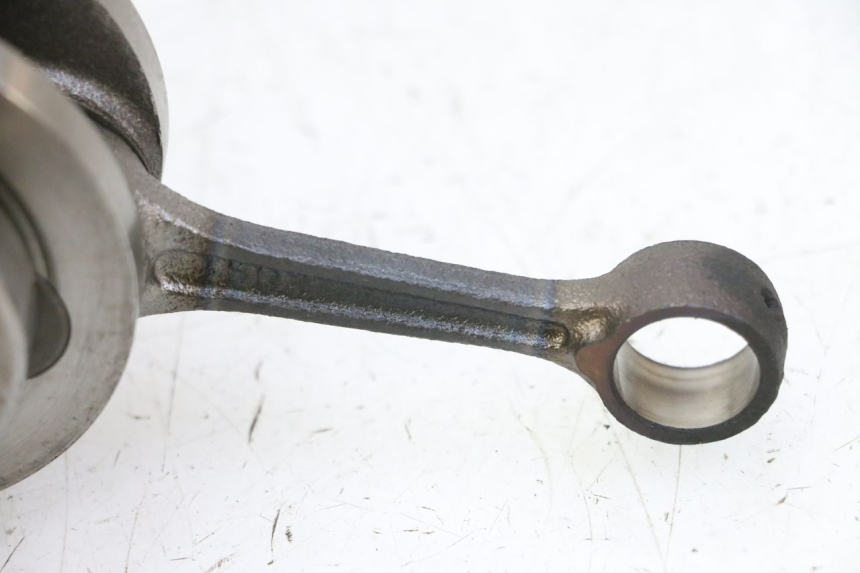 photo de KRUKAS KYMCO AGILITY NAKED RENOUVO 2T 50 (2011 - 2018) - Bevestigingspunten