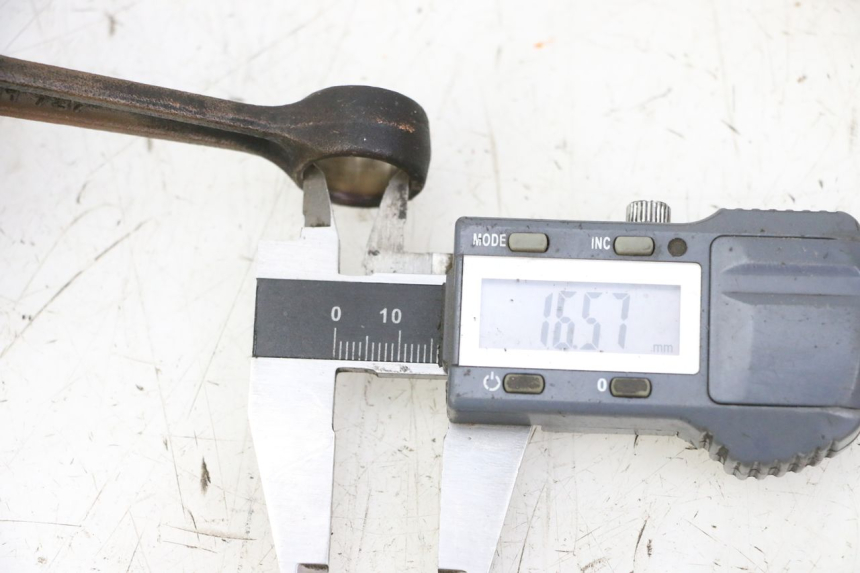 photo de KRUKAS PIAGGIO FLY 2T 50 (2004 - 2017) - Detail van het onderdeel