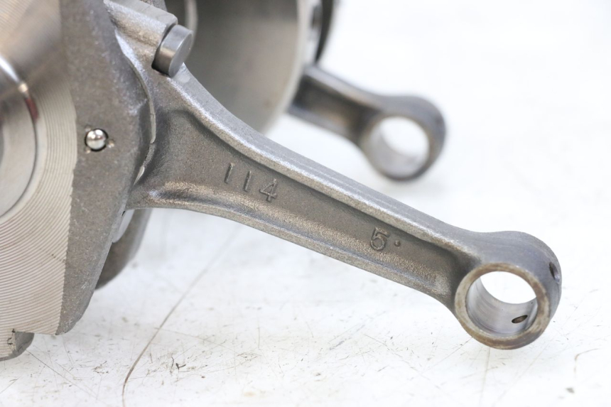 photo de KRUKAS SUZUKI GSX E 250 (1982 - 1983) - Technische close-up