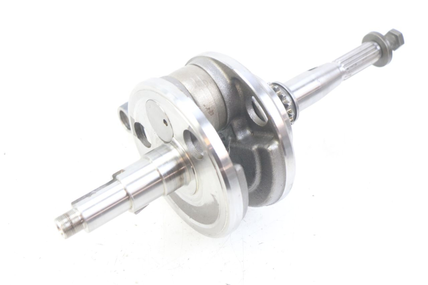 photo de KRUKAS SPY RACING F3 350 (2015 - 2022) - Zoom op componenten