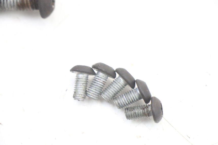 photo de REMSCHIJF BOUT BMW C1 125 (2000 - 2003) - Staat van het oppervlak