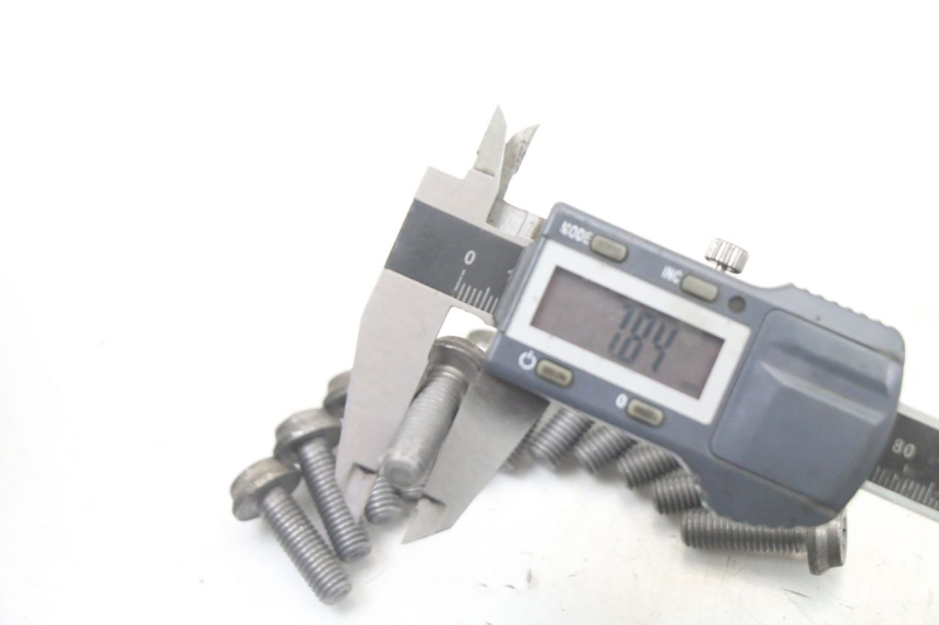 photo de REMSCHIJF BOUT BMW S RR ABS S1000RR 1000 (2015 - 2018) - Andere kijkhoek