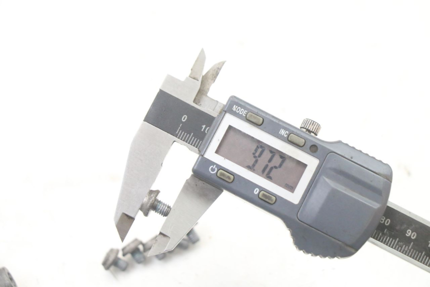 photo de REMSCHIJF BOUT BMW S RR ABS S1000RR 1000 (2015 - 2018) - Gecontroleerd onderdeel