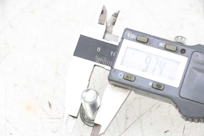 photo de REMSCHIJF BOUT MBK BOOSTER SPIRIT NAKED 50 (2004 - 2017) - Detail van het onderdeel