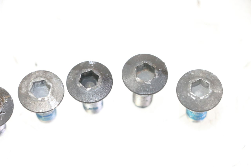 photo de REMSCHIJF BOUT SUZUKI BURGMAN 125 (2007 - 2014) - Overzicht