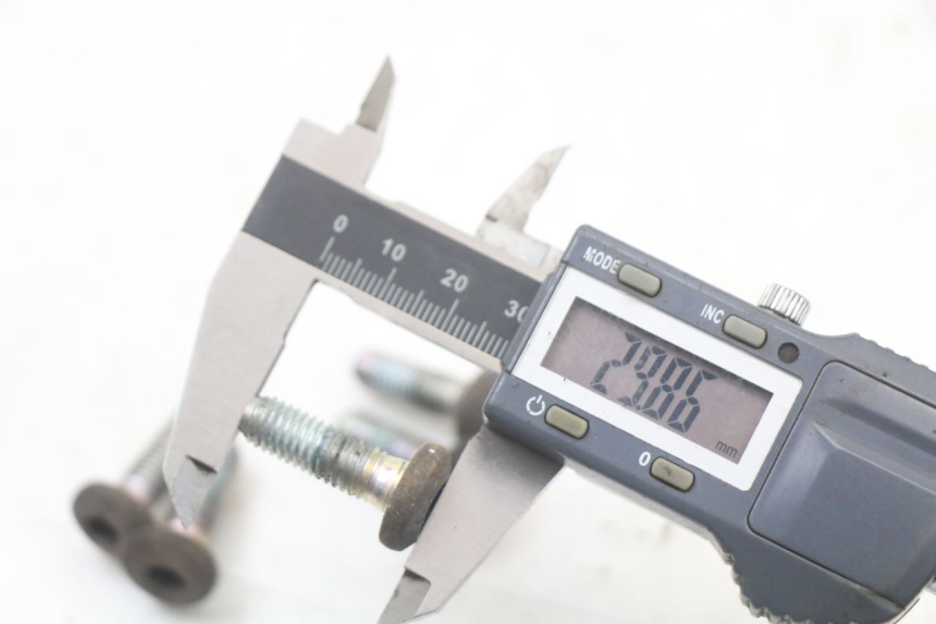 photo de REMSCHIJF BOUT YAMAHA BW'S BWS 125 (2010 - 2013) - Andere kijkhoek