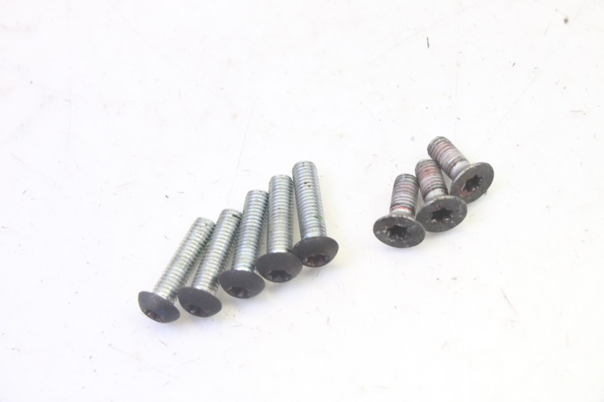 photo de REMSCHIJF BOUT PEUGEOT CITYSTAR 50 (2013 - 2017) - Detail van het onderdeel