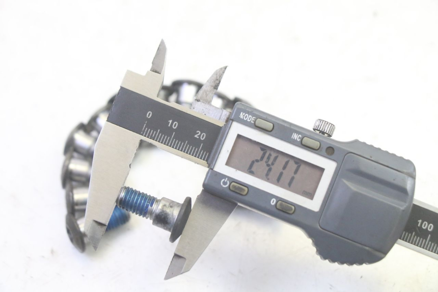 photo de REMSCHIJF BOUT SUZUKI DL V STROM 1000 (2002 - 2007) - Detail van het onderdeel