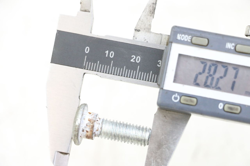 photo de REMSCHIJF BOUT EUROCKA RETRO 50 (2007 - 2014) - Zoom op gebruiksstaat