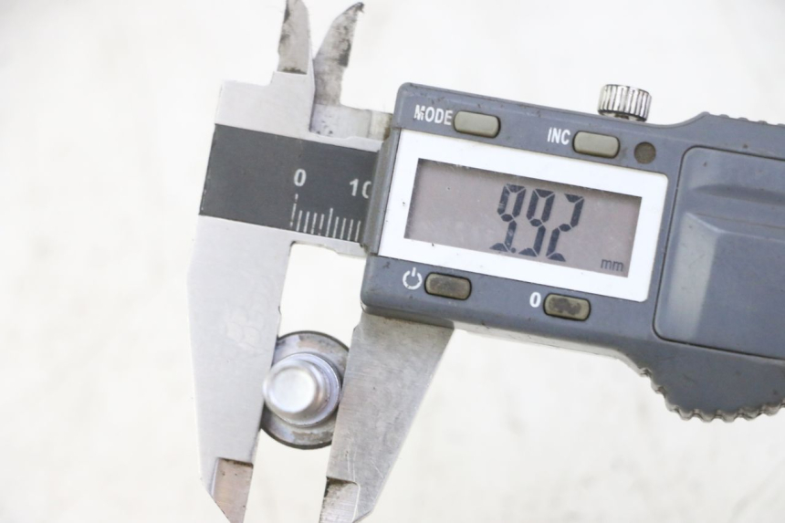 photo de REMSCHIJF BOUT HONDA FES S-WING SWING ABS 125 (2007 - 2015) - Detail van het onderdeel