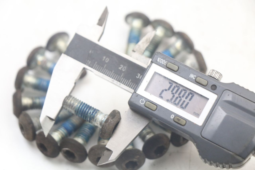 photo de REMSCHIJF BOUT YAMAHA FJ 3CX 1200 (1986 - 1996) - Zoom op gebruiksstaat