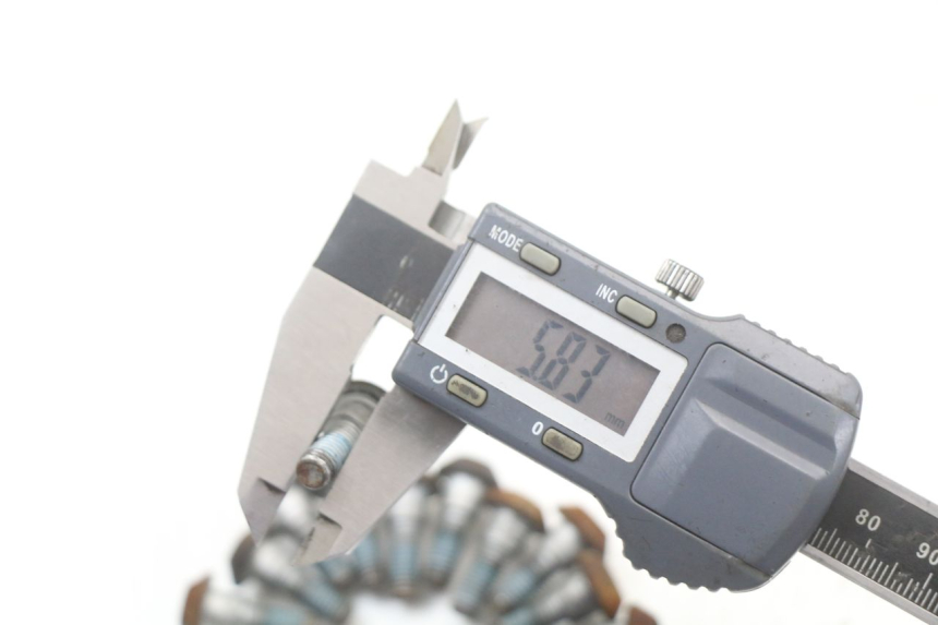 photo de REMSCHIJF BOUT YAMAHA FJR ABS 1300 (2006 - 2012) - Technische close-up