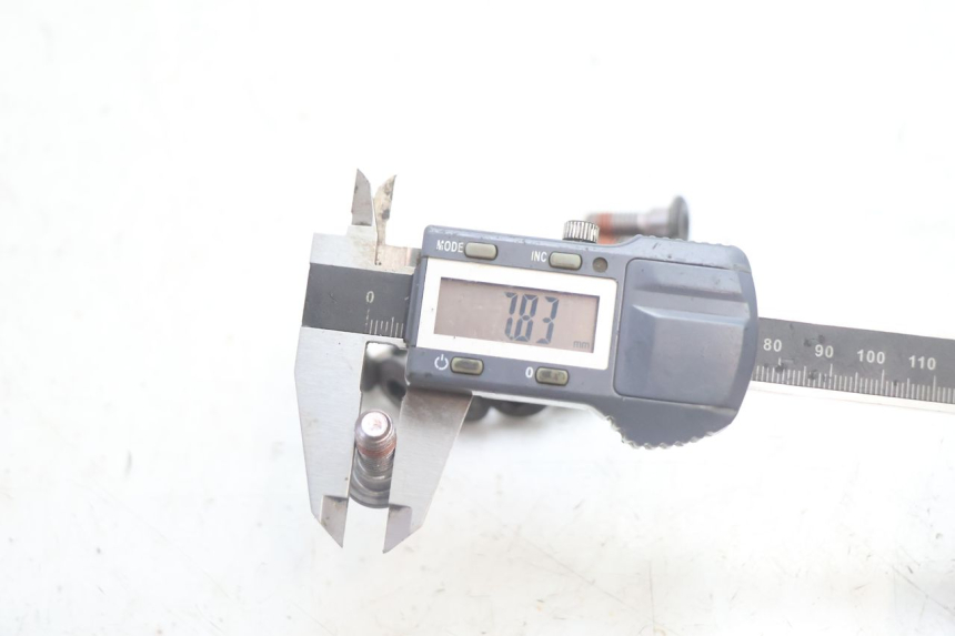 photo de REMSCHIJF BOUT HONDA FJS SILVER WING SILVERWING 400 (2005 - 2008) - Andere kijkhoek