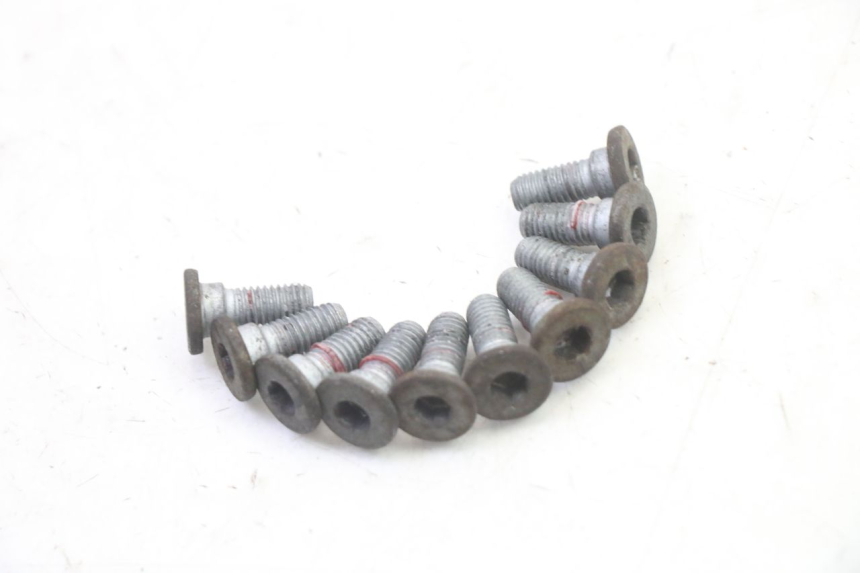 photo de REMSCHIJF BOUT BMW G310 R 310 (2016 - 2020) - Detail van het onderdeel