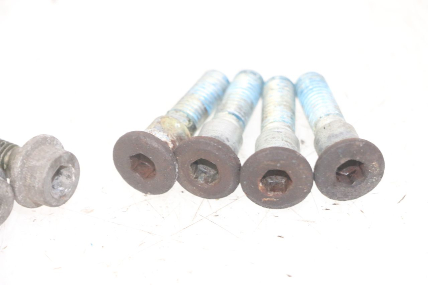 photo de REMSCHIJF BOUT SUZUKI GS GSE 500 (2001 - 2003) - Zoom op gebruiksstaat