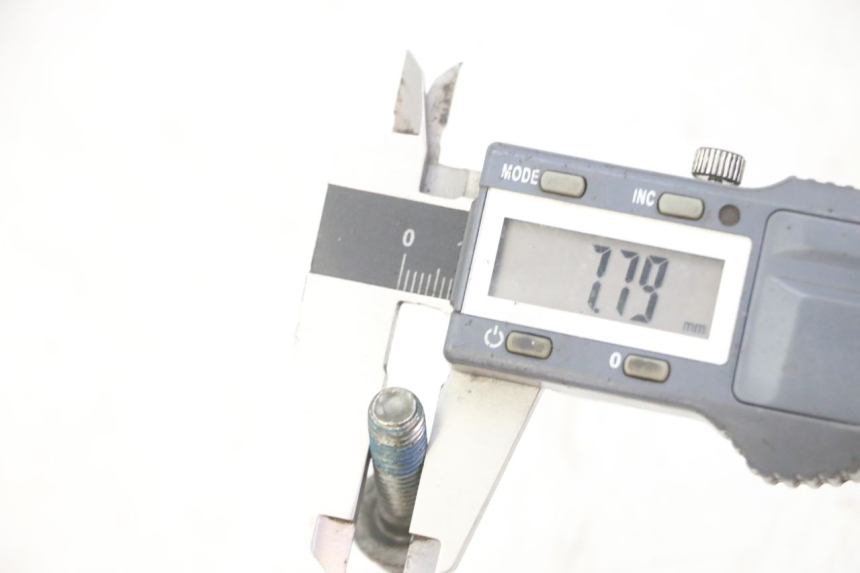 photo de REMSCHIJF BOUT SUZUKI GS GSE 500 (2001 - 2003) - Andere kijkhoek