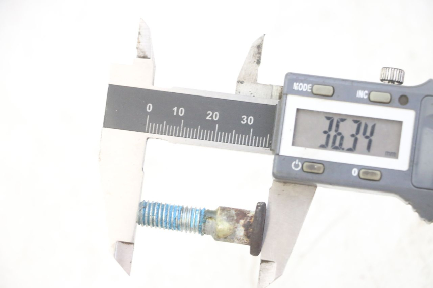 photo de REMSCHIJF BOUT SUZUKI GS GSE 500 (2001 - 2003) - Bevestigingspunten