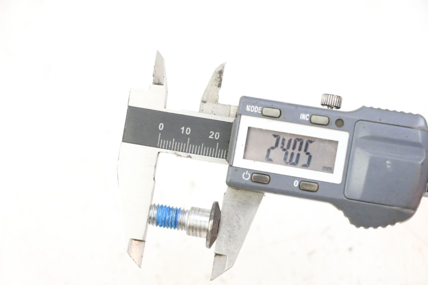 photo de REMSCHIJF BOUT SUZUKI GSR 750 (2011 - 2017) - Detail van het onderdeel