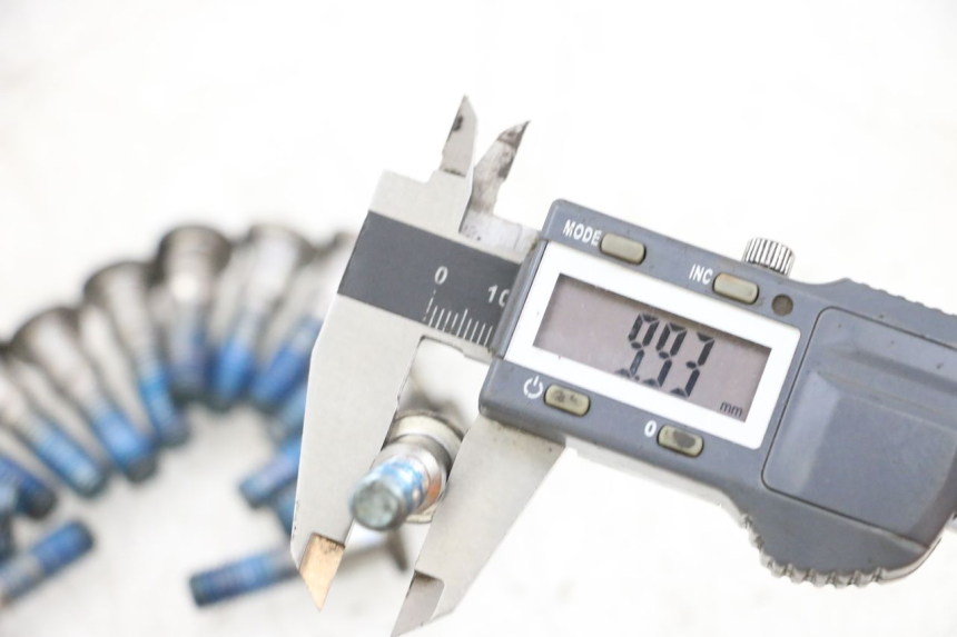 photo de REMSCHIJF BOUT SUZUKI GSXR GSX-R 1000 (2003 - 2004) - Detail van het onderdeel