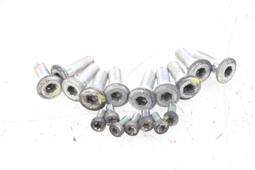 photo de REMSCHIJF BOUT HONDA FORZA 125 (2021 - 2025) - Hoofdaanzicht