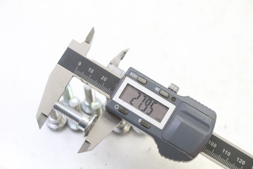 photo de REMSCHIJF BOUT KIDEN KD125-G 125 (2018 - 2022) - Zoom op gebruiksstaat