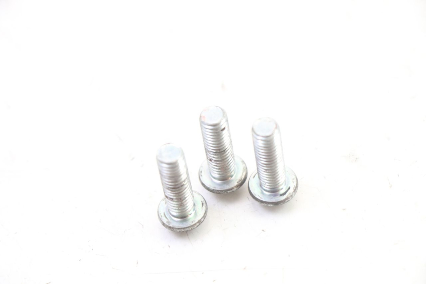 photo de REMSCHIJF BOUT PEUGEOT KISBEE 2T 50 (2018 - 2022) - Zoom op gebruiksstaat