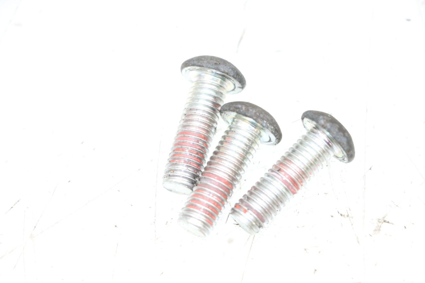 photo de REMSCHIJF BOUT PEUGEOT KISBEE 4T 50 (2010 - 2017) - Hoofdaanzicht