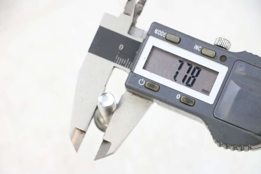 photo de REMSCHIJF BOUT PEUGEOT KISBEE 4T 50 (2010 - 2017) - Detail van het onderdeel