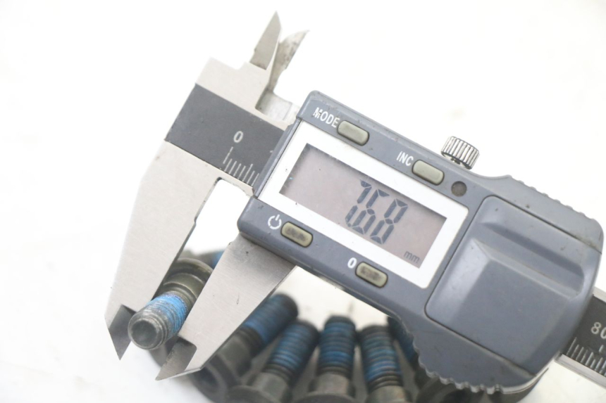 photo de REMSCHIJF BOUT KYMCO XCITING 500 (2007 - 2010) - Andere kijkhoek