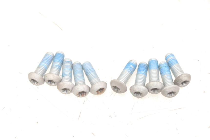 photo de REMSCHIJF BOUT PIAGGIO MEDLEY 125 (2016 - 2023) - Zoom op gebruiksstaat