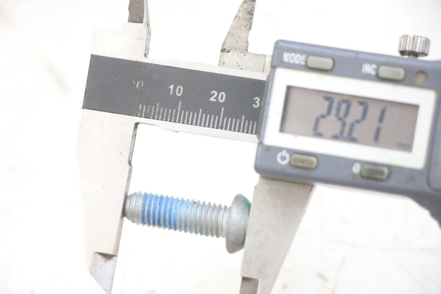 photo de REMSCHIJF BOUT PIAGGIO MEDLEY 125 (2016 - 2023) - Andere kijkhoek