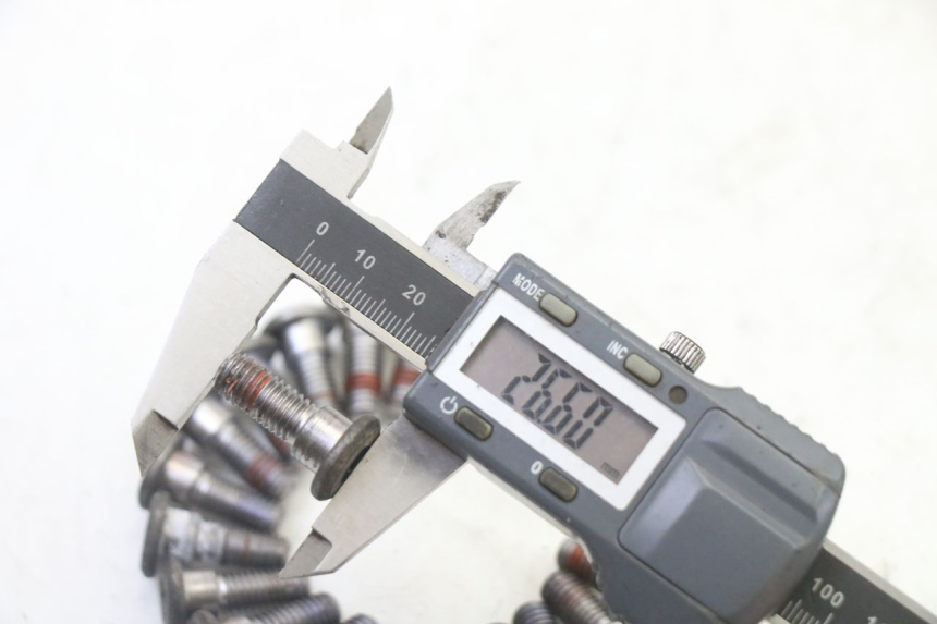 photo de REMSCHIJF BOUT HONDA NTV DEAUVILLE 650 (2001 - 2006) - Zoom op gebruiksstaat