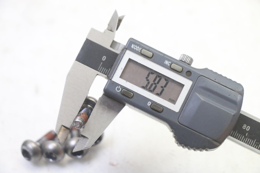 photo de REMSCHIJF BOUT HONDA NTV DEAUVILLE 650 (2001 - 2006) - Bevestigingspunten