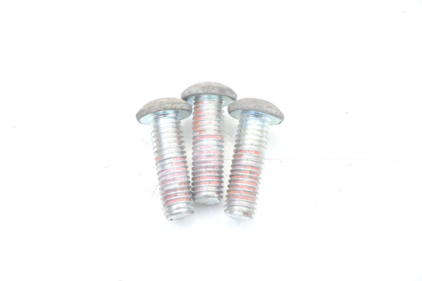 photo de REMSCHIJF BOUT PEUGEOT KISBEE 4T 50 (2018 - 2022) - Zoom op gebruiksstaat