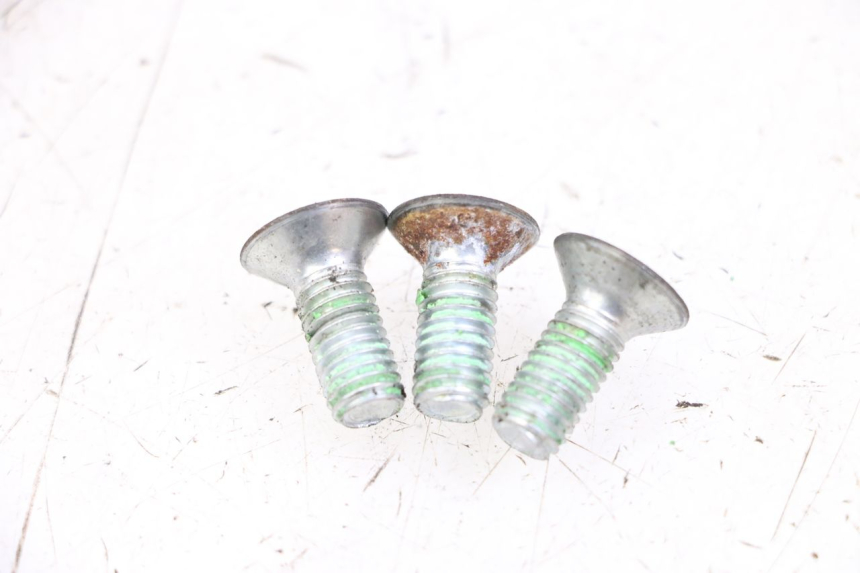 photo de REMSCHIJF BOUT PEUGEOT TKR TREKKER FURIOUS 50 (2005 - 2014) - Hoofdaanzicht