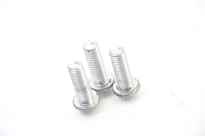 photo de REMSCHIJF BOUT PEUGEOT VIVACITY 125 (2010 - 2017) - Zoom op gebruiksstaat