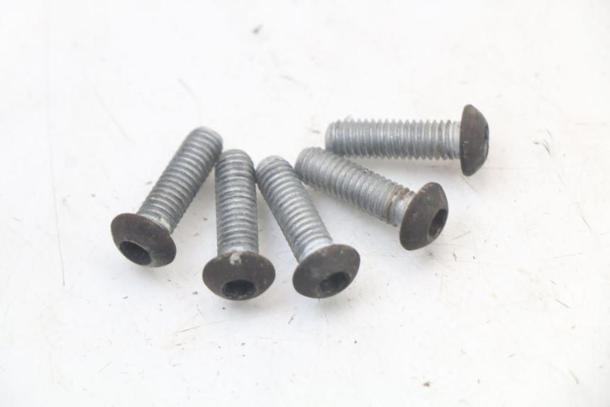 photo de REMSCHIJF BOUT PIAGGIO NEW TYPHOON 50 (2010 - 2017) - Hoofdaanzicht