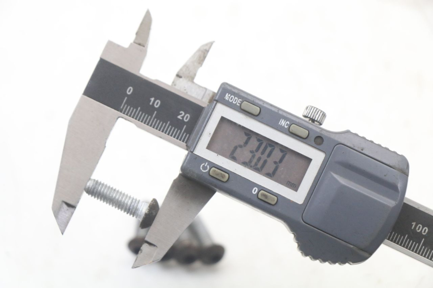 photo de REMSCHIJF BOUT PIAGGIO NEW TYPHOON 50 (2010 - 2017) - Andere kijkhoek