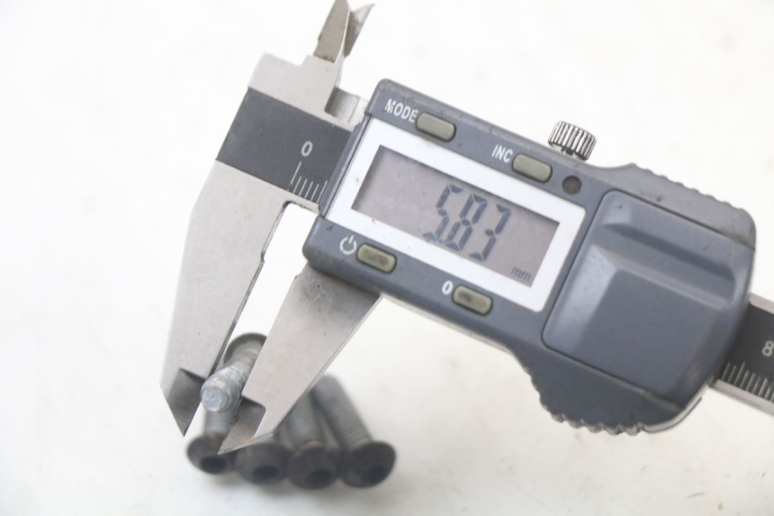 photo de REMSCHIJF BOUT PIAGGIO NEW TYPHOON 50 (2010 - 2017) - Technische close-up