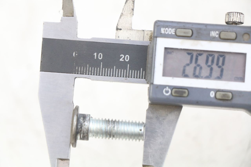 photo de REMSCHIJF BOUT YAMASAKI RAPTOR 50 (2013 - 2018) - Detail van het onderdeel