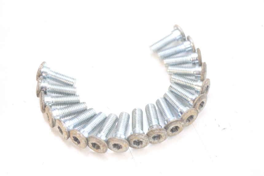 photo de REMSCHIJF BOUT REGAL RAPTOR SPYDER 125 (2010 - 2018) - Hoofdaanzicht