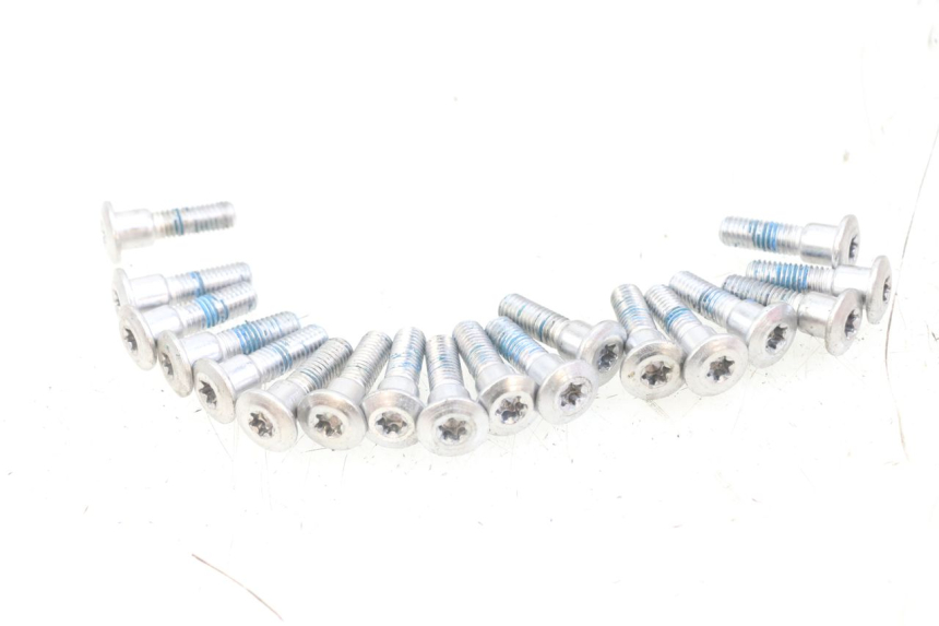 photo de REMSCHIJF BOUT TRIUMPH SPEED TRIPLE T301 900 (1994 - 1996) - Hoofdaanzicht