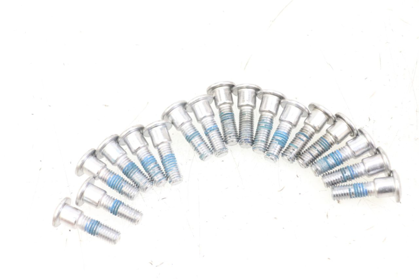 photo de REMSCHIJF BOUT TRIUMPH SPEED TRIPLE T301 900 (1994 - 1996) - Detail van het onderdeel