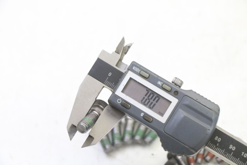 photo de REMSCHIJF BOUT HONDA ST PAN EUROPEAN 1300 (2002 - 2013) - Technische close-up