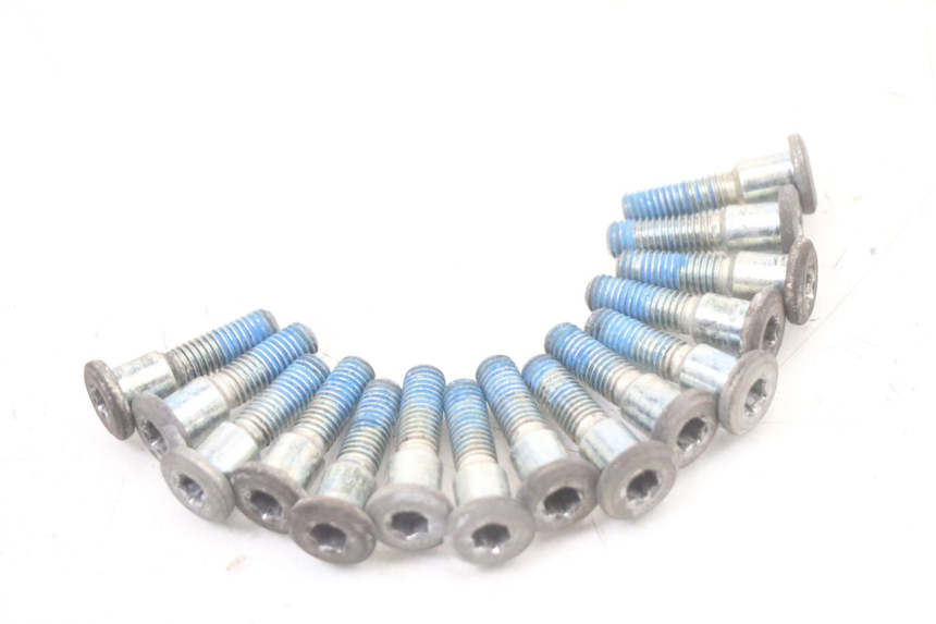 photo de REMSCHIJF BOUT SUZUKI GSF S BANDIT 600 (2000 - 2004) - Hoofdaanzicht