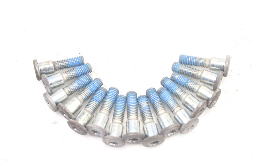 photo de REMSCHIJF BOUT SUZUKI GSF S BANDIT 600 (2000 - 2004) - Zoom op gebruiksstaat