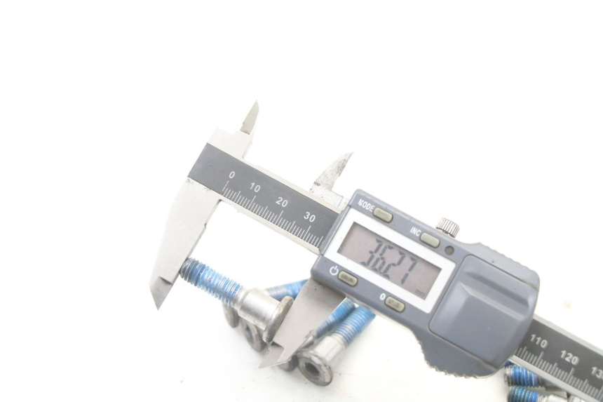 photo de REMSCHIJF BOUT SUZUKI GSX F GSXF 650 (2007 - 2015) - Technische close-up