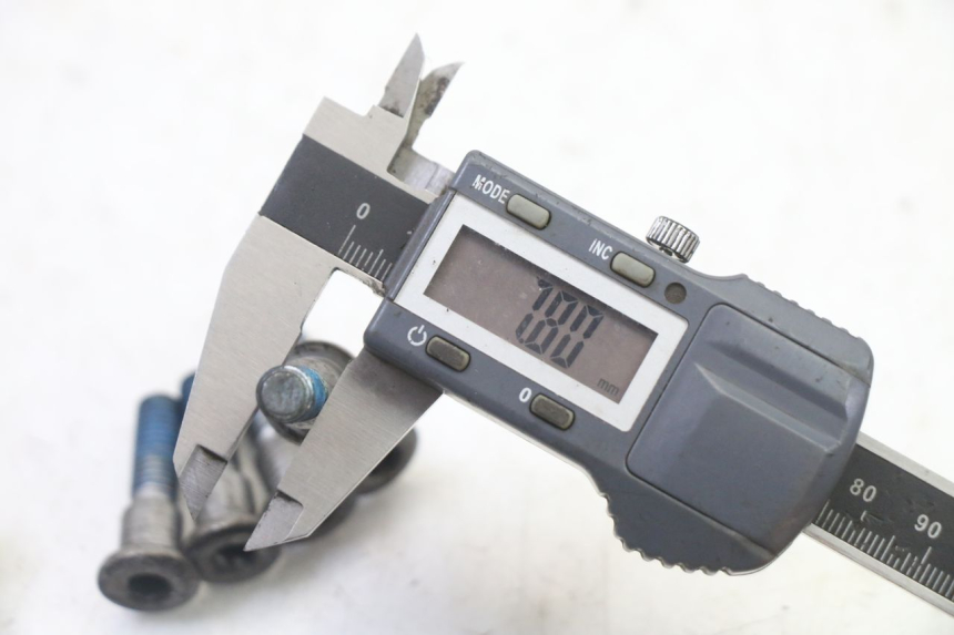 photo de REMSCHIJF BOUT SUZUKI SV S 650 (2003 - 2009) - Overzicht