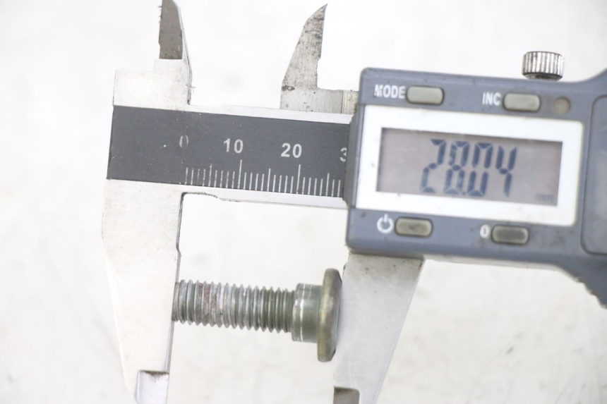 photo de REMSCHIJF BOUT PEUGEOT TWEET 4T 50 (2014 - 2019) - Zoom op gebruiksstaat