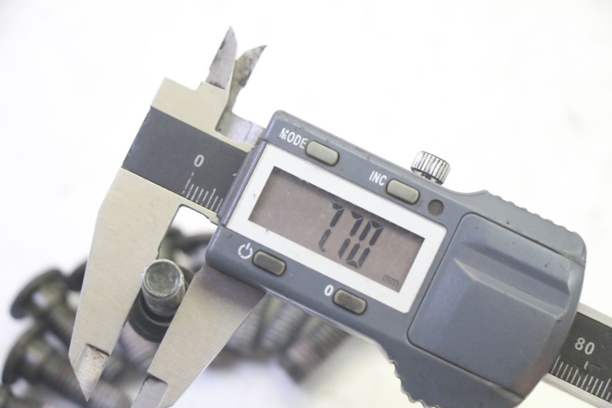 photo de REMSCHIJF BOUT PEUGEOT TWEET PRO EFI 4T 50 (2021 - 2022) - Technische close-up